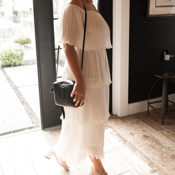 COPY - White tiered midi dress - Picture 1 of 3